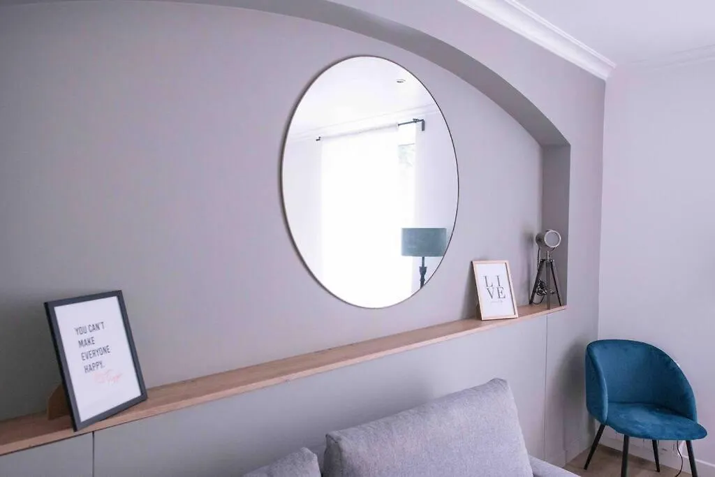Apartment Le Joli Appartement - Parking Gratuit, Wifi, Rer C Choisy-Le-Roi