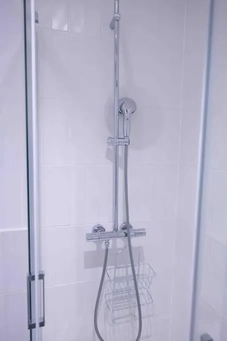 Apartment Le Joli Appartement - Parking Gratuit, Wifi, Rer C Choisy-Le-Roi