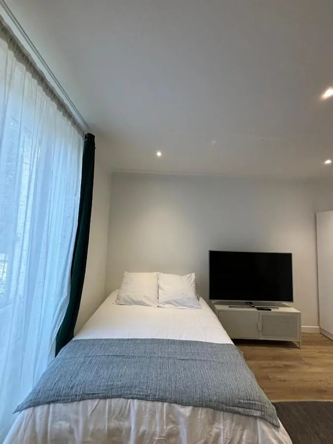 Le Joli Appartement - Parking Gratuit, Wifi, Rer C Choisy-Le-Roi