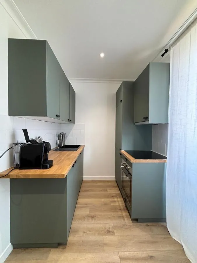 Le Joli Appartement - Parking Gratuit, Wifi, Rer C Choisy-Le-Roi 0*,